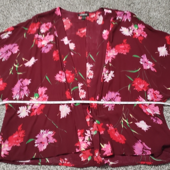 Express Floral Kimono Inspired Cover Up - Picture 10 of 11